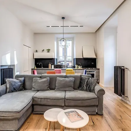 Apartment Domus In Piazza Del Popolo Rome